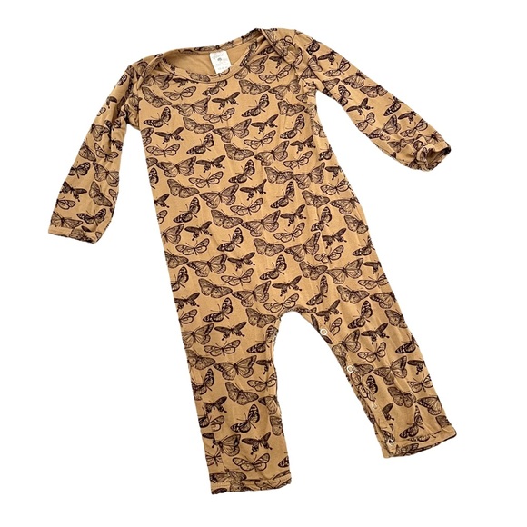 kate quinn Other - Kate Quinn Bamboo Butterfly Footies Bodysuit One Piece Baby 12-18 months